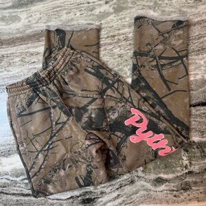 Pythia Camouflage Womens Sweatpants w/ Pink Logo Size Small